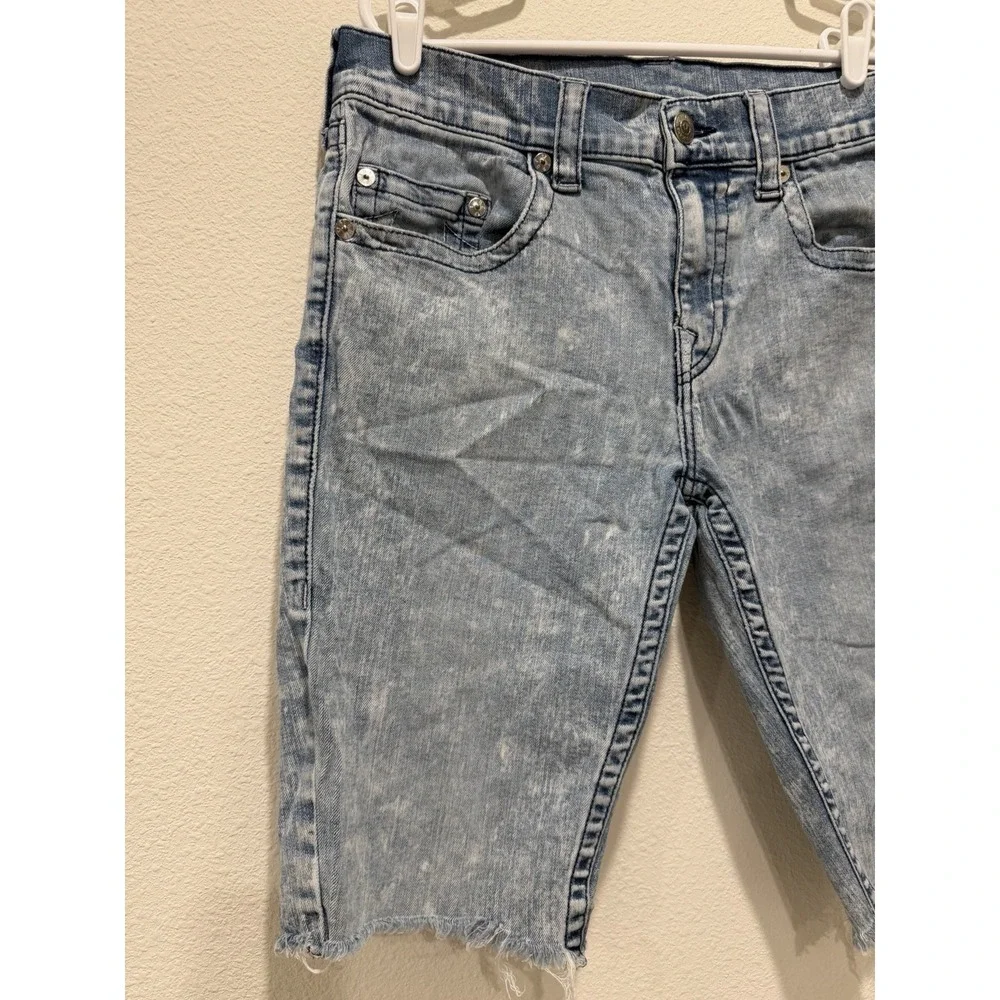 True Religion Men's Ricky Relaxed Straight jean shorts Acid Wash Size 33
